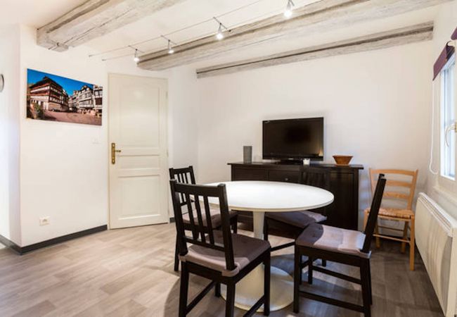 Appartement à Colmar - GITE D'INES Appartement à Colmar - GITE D'INES